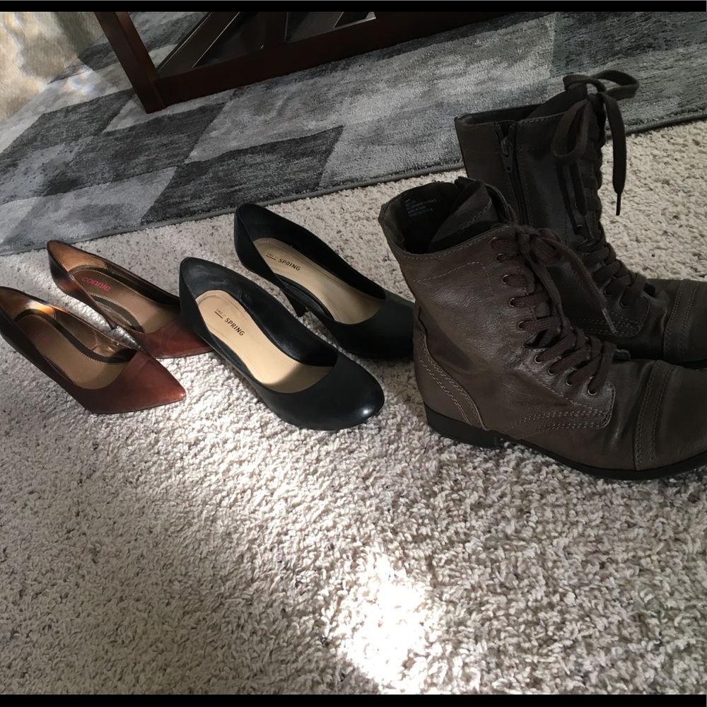 Women’s shoes size 8